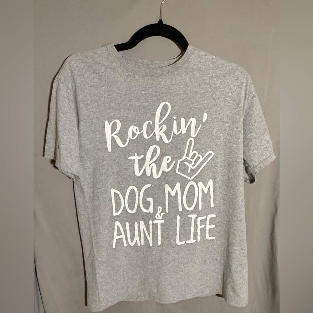 Gray “Dog Mom & Aunt Life” Graphic T-Shirt